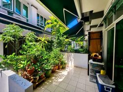 Changi South Avenue 1 (D16), Terrace #563508331